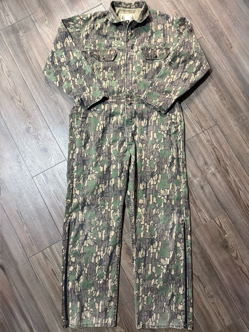 Vintage Deer River Made In USA Mossy Oak Camo Hunting Coveralls Men’s Large Reg